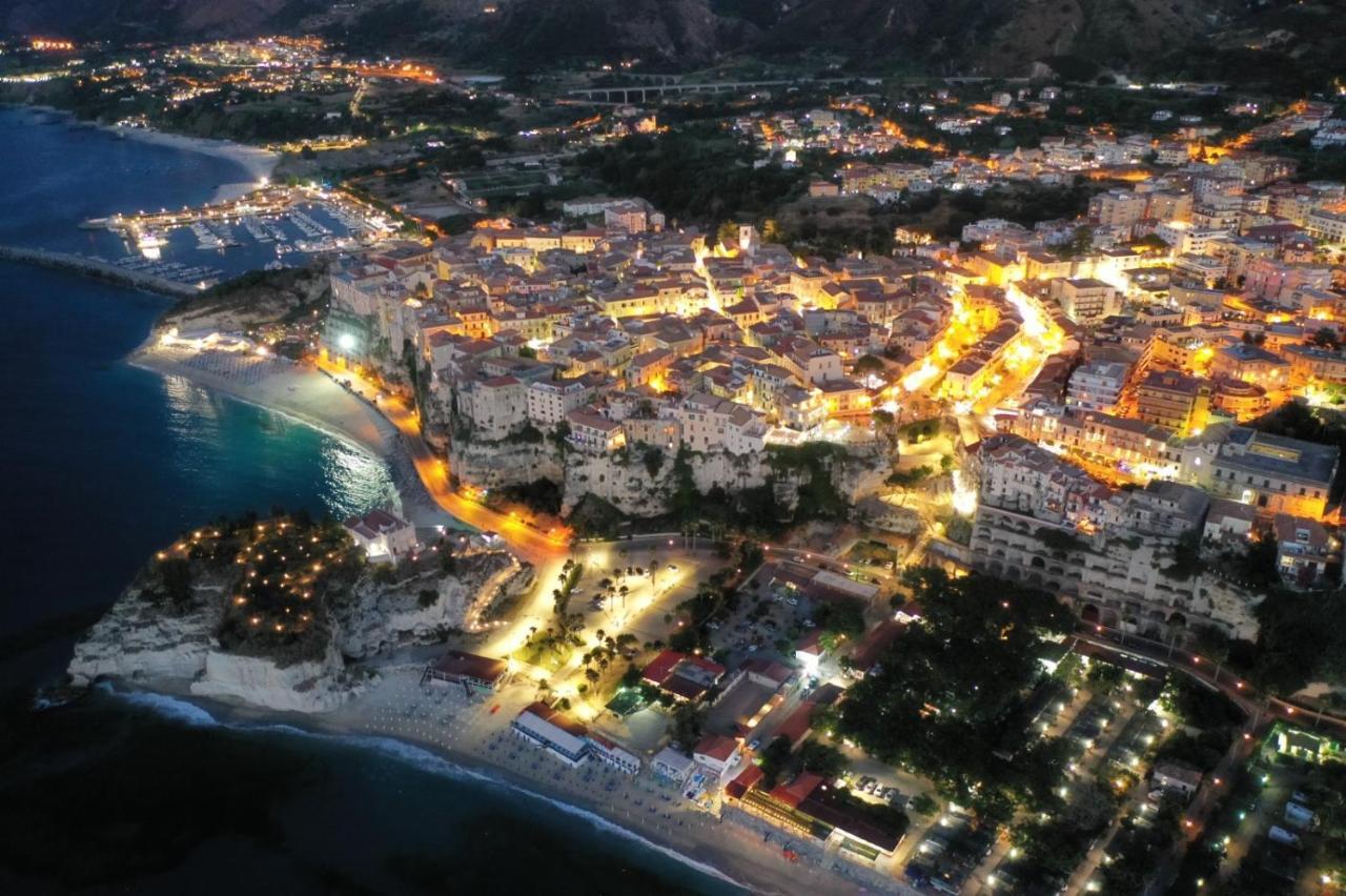 J Luxury Home Tropea Exterior photo